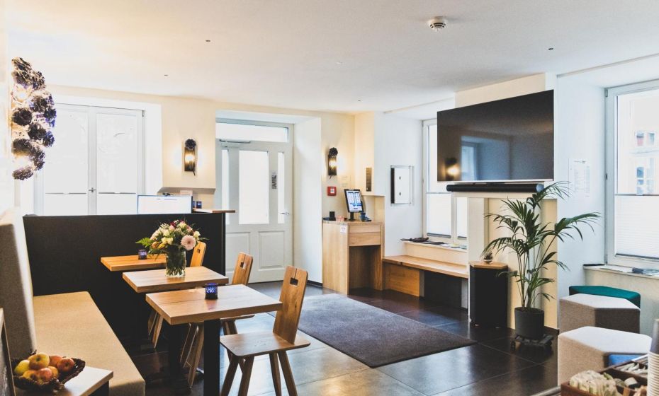 HOTEL BLAUE ROSE -digital check in- HOTEL BLAUE ROSE -digital check in-