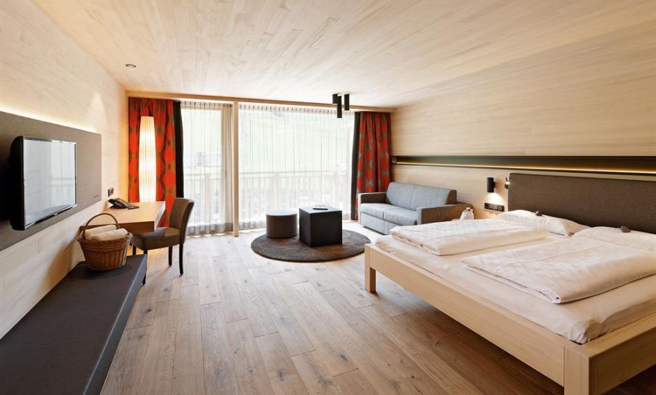 Naturkraftzimmer - Liftseite Naturkraftzimmer - Liftseite