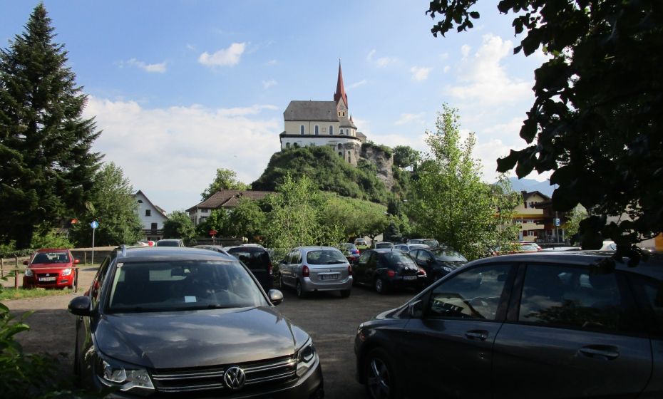 Erich Zucalli - www.guideservice.at kostenfreie Parkplätze stehen beim Gasthof Sternbräu zur Verfügung