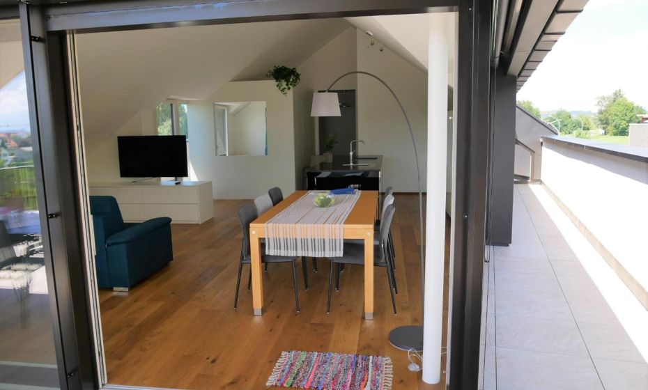 Penthouse 37th HEAVEN (ca. 90mÂ²)