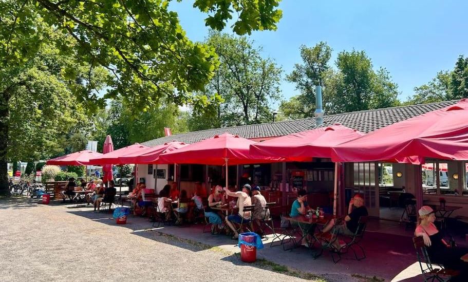 Seeparkvilla â Wohlfühlen am See und im Grünen Seeparkvilla â Wohlfühlen am See und im Grünen