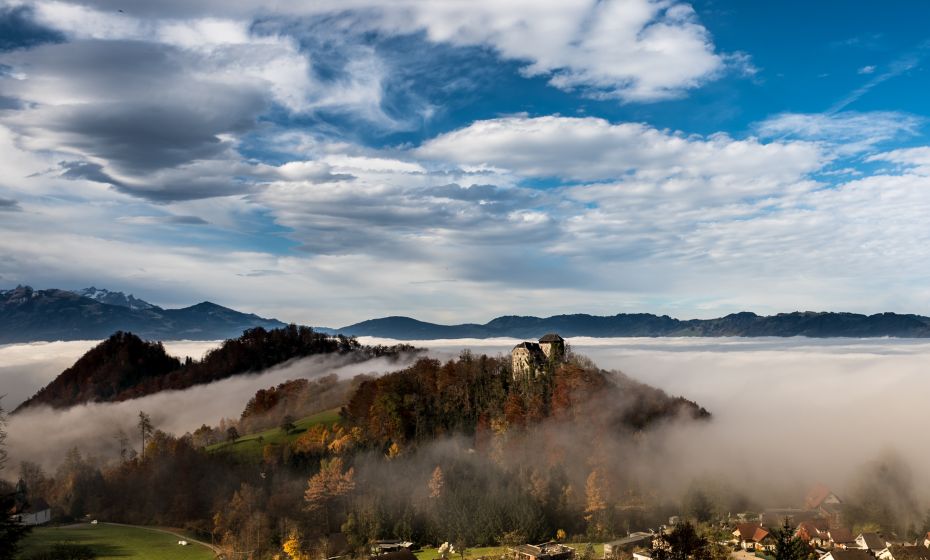 Schloss Glopper / Nebel
