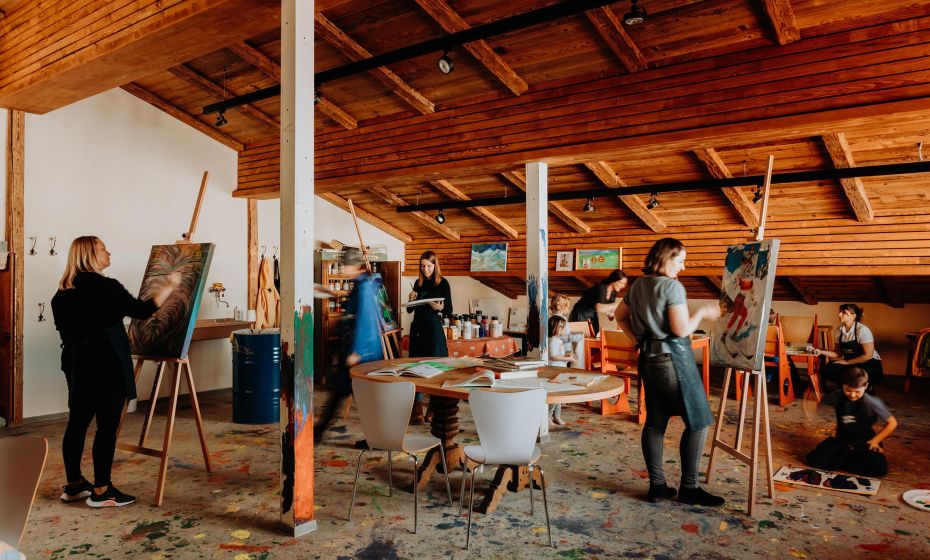 Atelier am Berg - Leitung Ulrike Maria Kleber 2 Atelier am Berg - Leitung Ulrike Maria Kleber 2