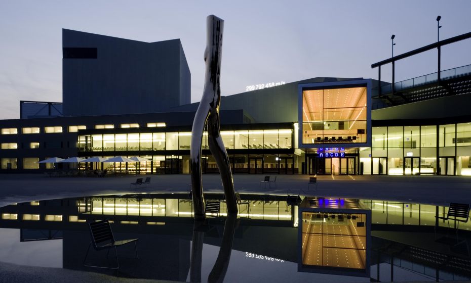 Festspiel- und Kongresshaus Bregenz bei Nacht Festspiel- und Kongresshaus Bregenz bei Nacht
