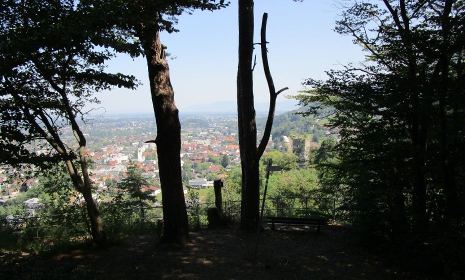 Aussichtspunkt Therenberg ....