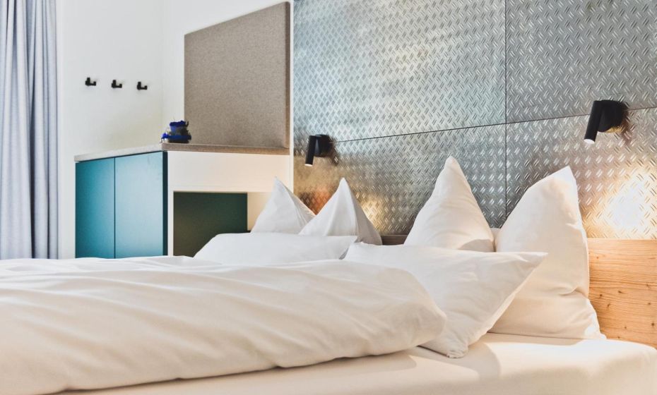 HOTEL BLAUE ROSE -digital check in- HOTEL BLAUE ROSE -digital check in-