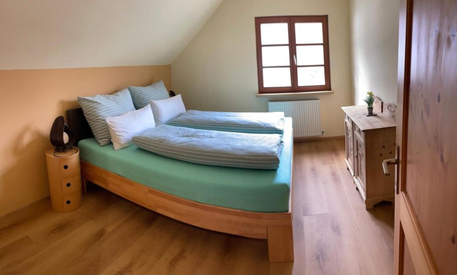 Neu renoviertes 2Zi Appartment im DG Neu renoviertes 2Zi Appartment im DG