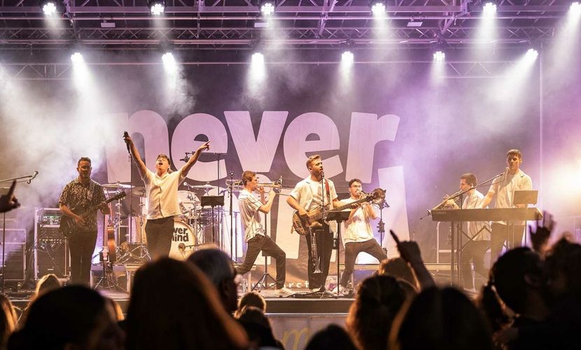 Sommer am Platz 2025 nevermind extendedÂ©LukasHÃ¤mmerle