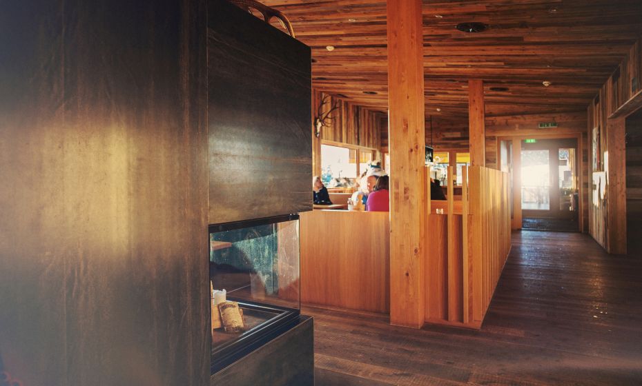 Sonnenrestaurant Falba Stuba, Laterns