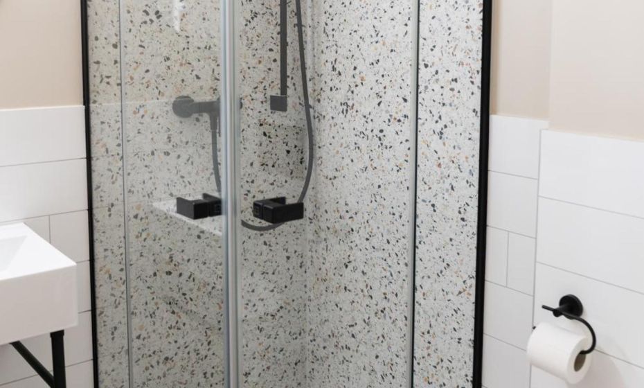 Velotique Hotel Angelika - Self-Check-in