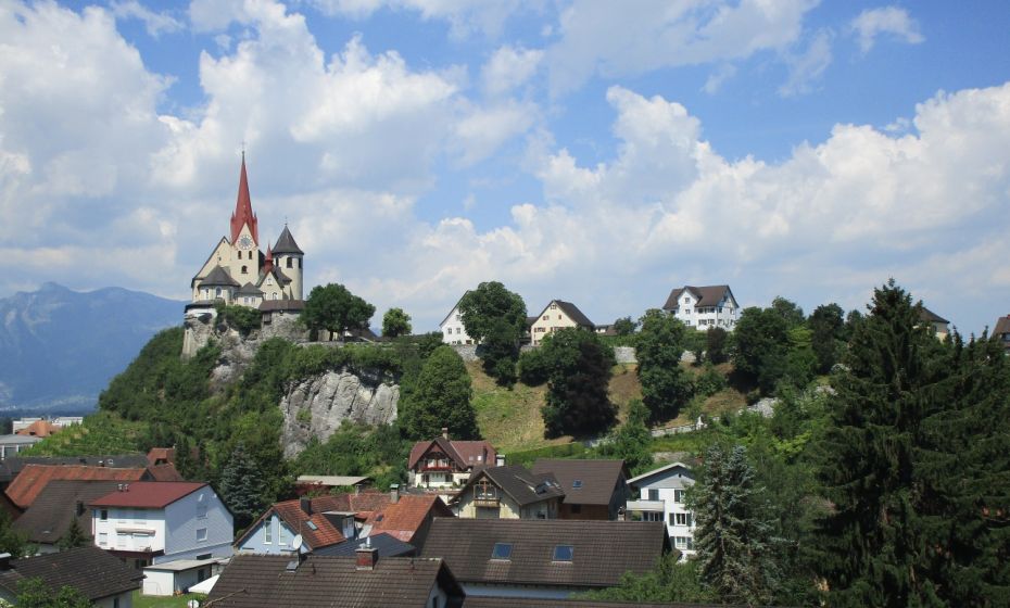 Erich Zucalli - www.guideservice.at Blick vom Pfarrschrofen auf die Basilika