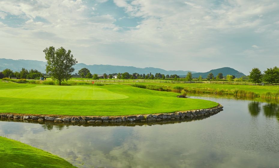 Golf Vorarlberg - Golfpark Montfort Rankweil Golfpark Montfort Rankweil Loch 14