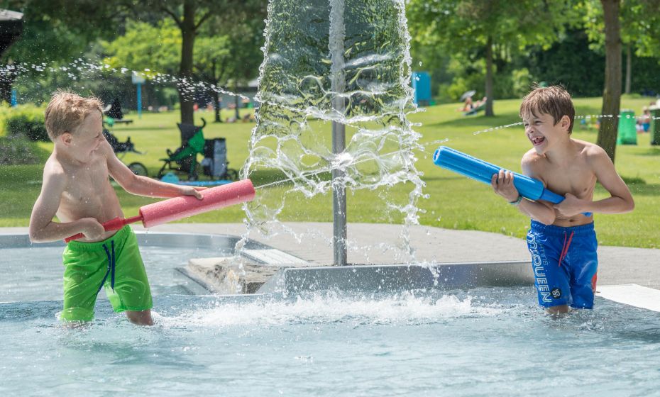 schwimmbad rheinauen 12674