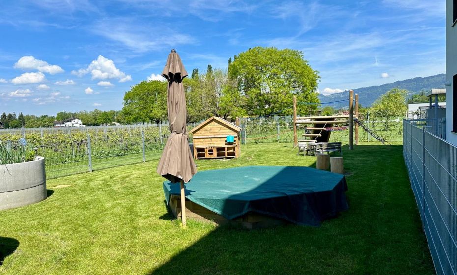 WELCOME 73m2 Ferienwohnung 10 Min. zum Bodensee WELCOME 73m2 Ferienwohnung 10 Min. zum Bodensee