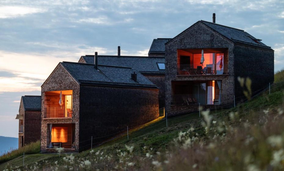 Peterhof Chalets Peterhof Chalets