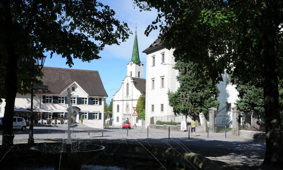 Katholische Pfarrkirche Heiliger Karl BorromÃ¤us