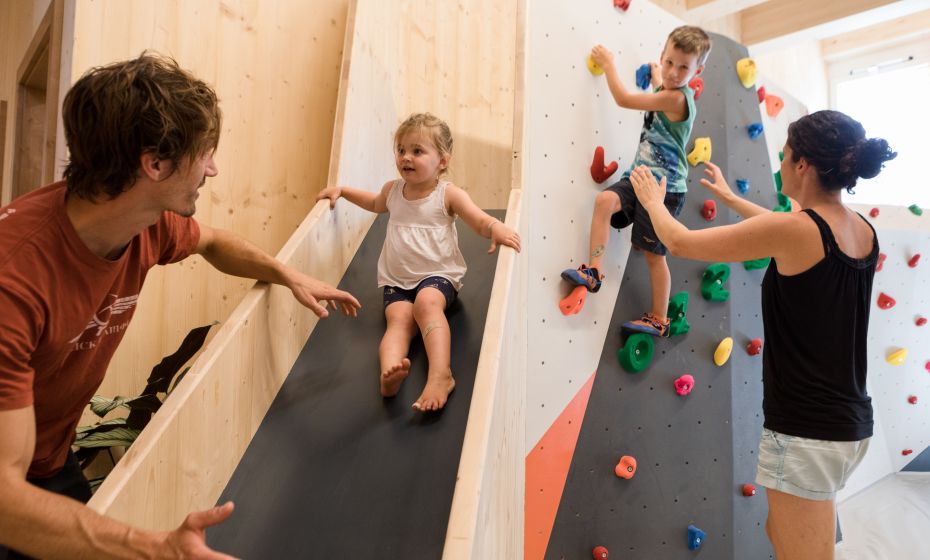 SteinblockDornbirnBouldernBoulderhalleVorarlberg-4427 Steinblock Boulderhalle