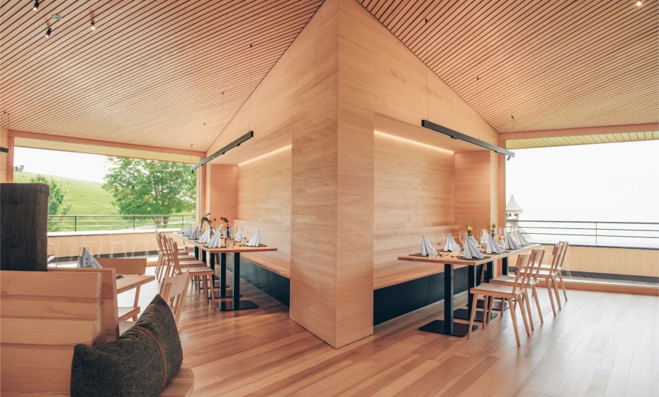 Peterhof Furx Restaurant