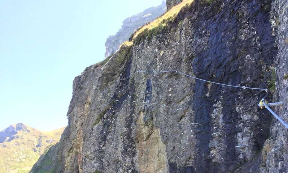 Mittelteil mit Pausenbank und kurzem Abstieg