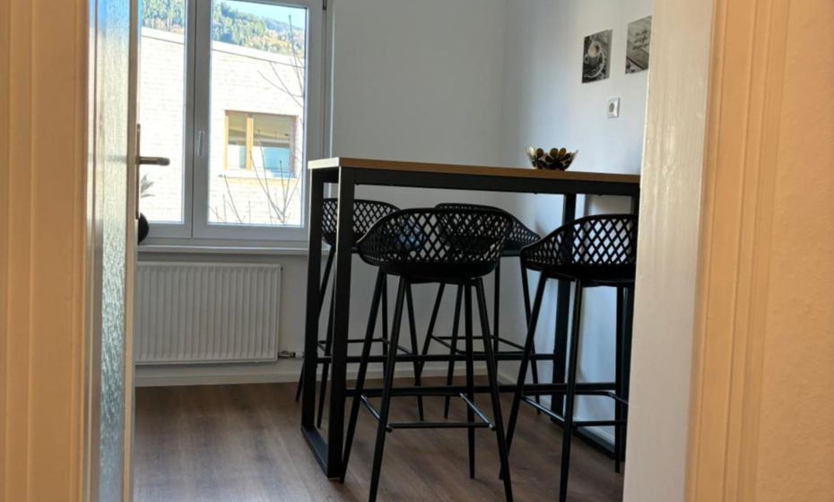 Ruhige Stadtwohnung, 107 m2 Ruhige Stadtwohnung, 107 m2