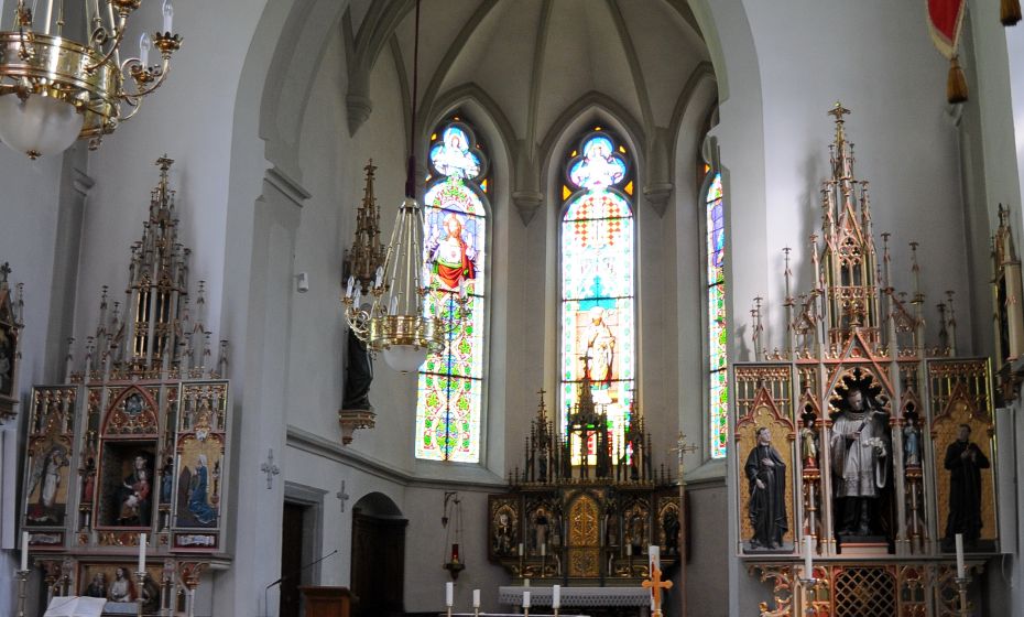 Barbara Neyer Kuratienkirche Heiliger Wolfgang Altarraum