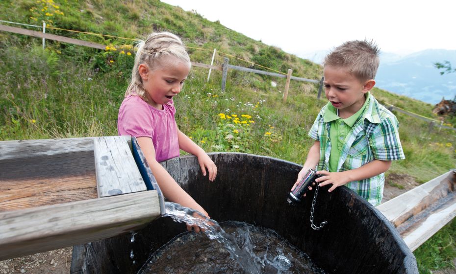 Golmi`s Forschungspfad - Wasserspielbereich Golmi`s Forschungspfad - Wasserspielbereich