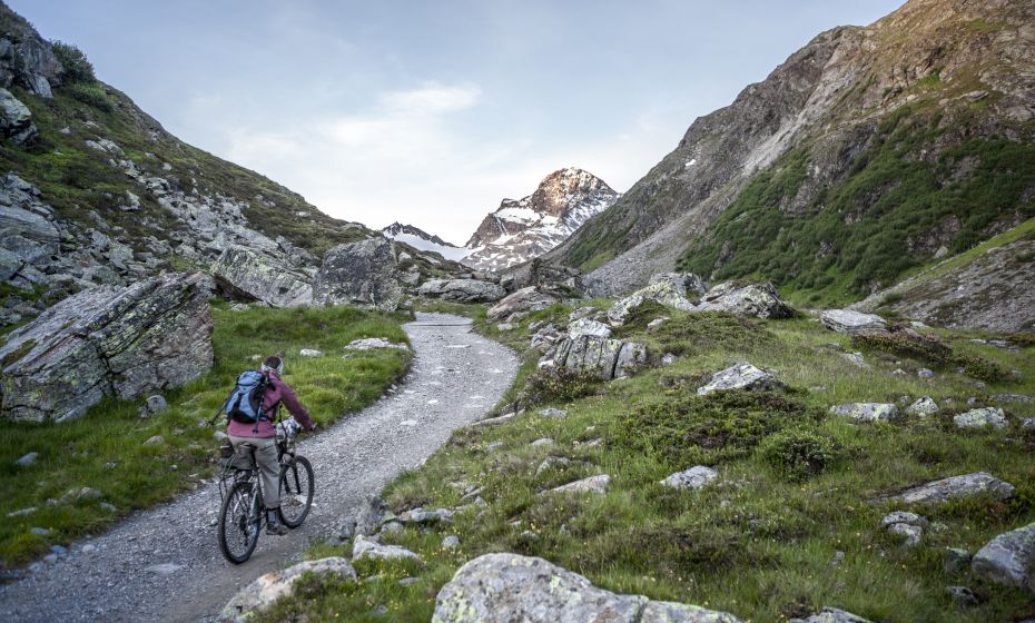 Ochsental mit Blick auf den Piz Buin Ochsental mit Blick auf den Piz Buin