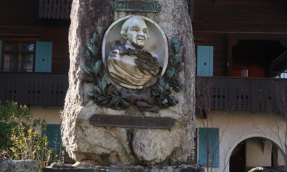 Julia Eckert Batlogg Denkmal