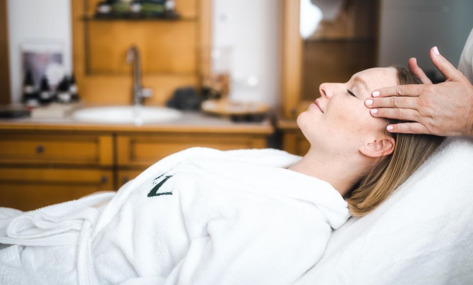 Kosmetikbehandlung Kosmetikbehandlung