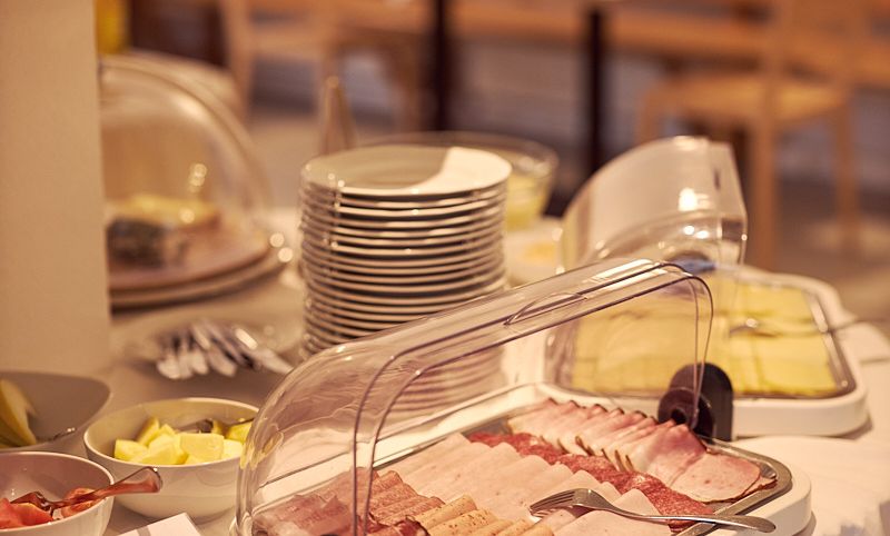 Pension zum LÃ¶wen Dornbirn, FrÃ¼hstÃ¼cksbuffet