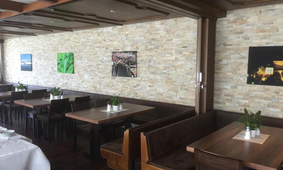 Hotel Restaurant Rössle Hotel Restaurant Rössle