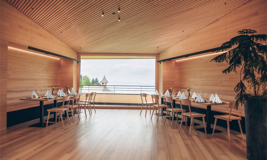 Peterhof Furx Restaurant