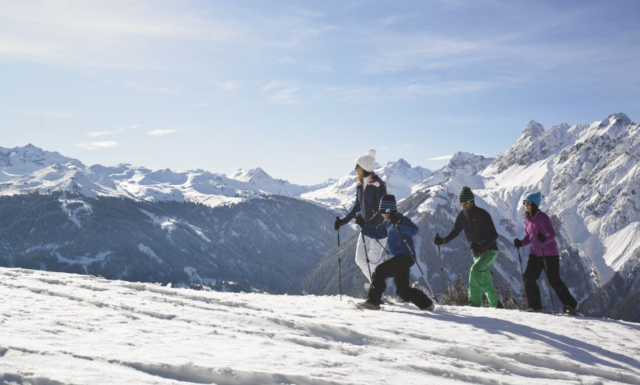 Schneeschuhwandern am BartholomÃ¤berg