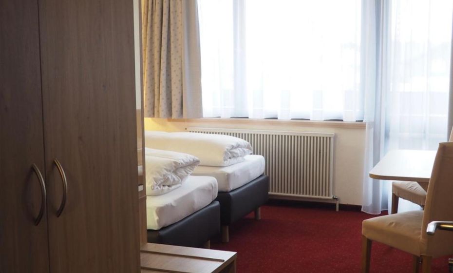 Hotel Restaurant Rössle Hotel Restaurant Rössle