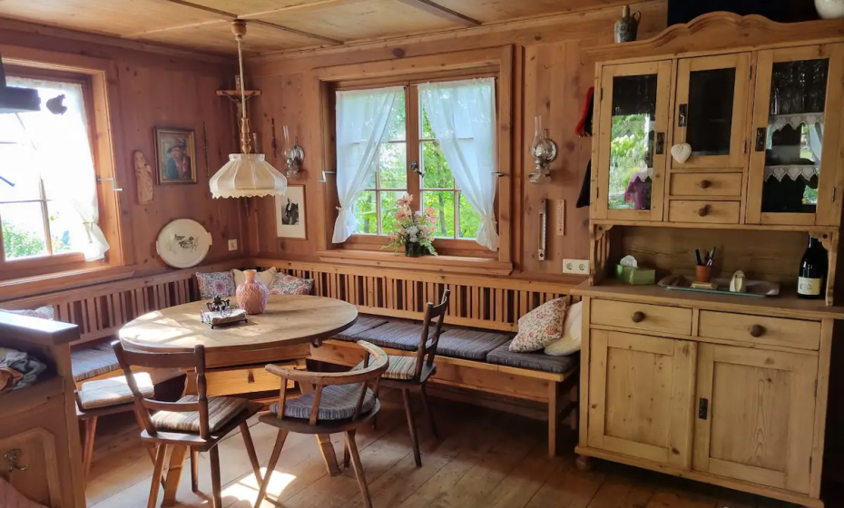 Ferienhaus Dampfbahn Bildstein, Wohnrum