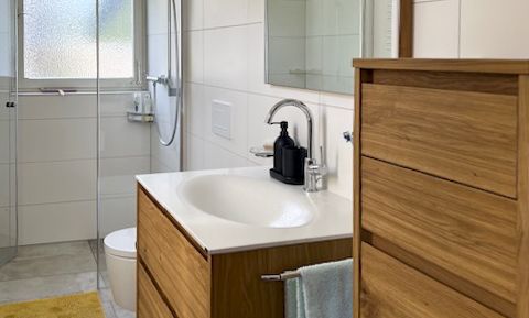 Haus Erna Nenzing, Badezimmer2 © - Haus Erna Nenzing, Badezimmer2 © -