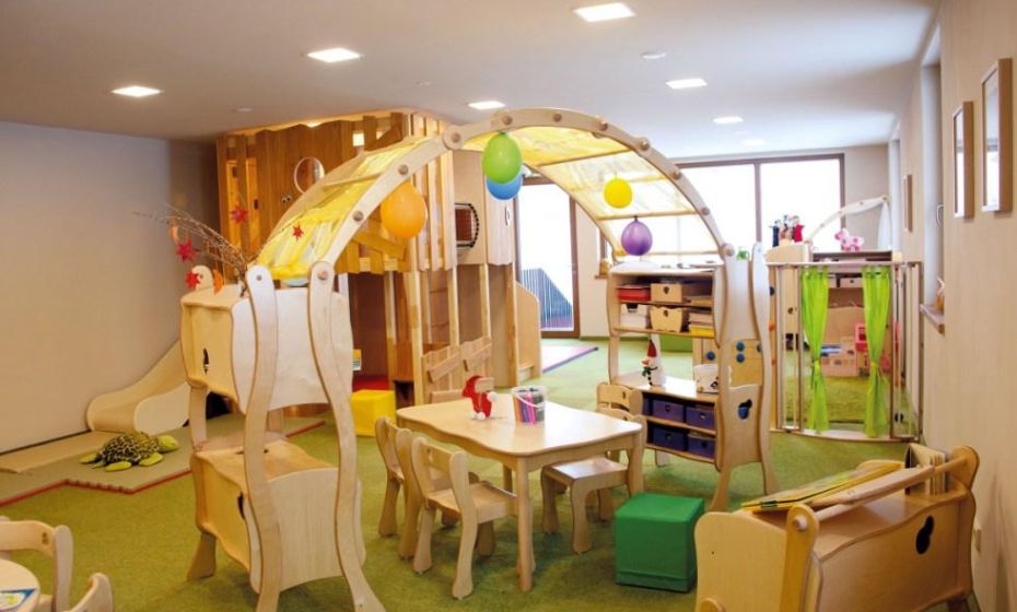 New children's and youth club New children's and youth club