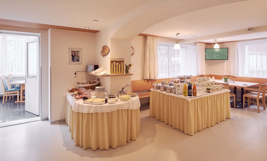 Pension zum LÃ¶wen Dornbirn, FrÃ¼hstÃ¼cksraum