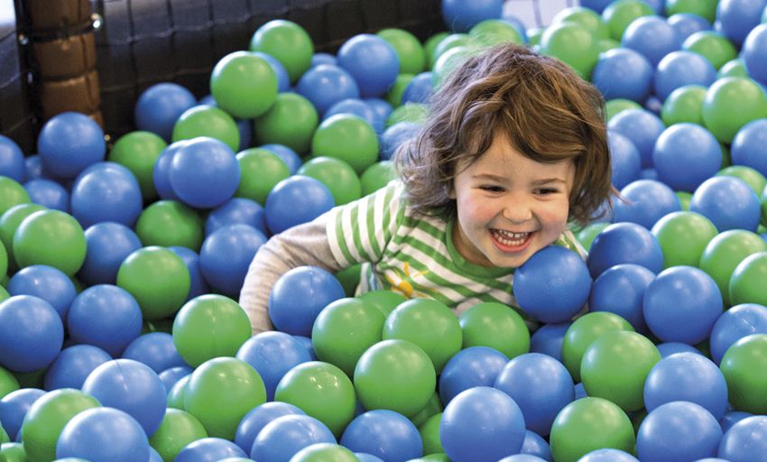 ba54399c-b005-4d1e-b783-6843e185c7e3 Spielfabrik