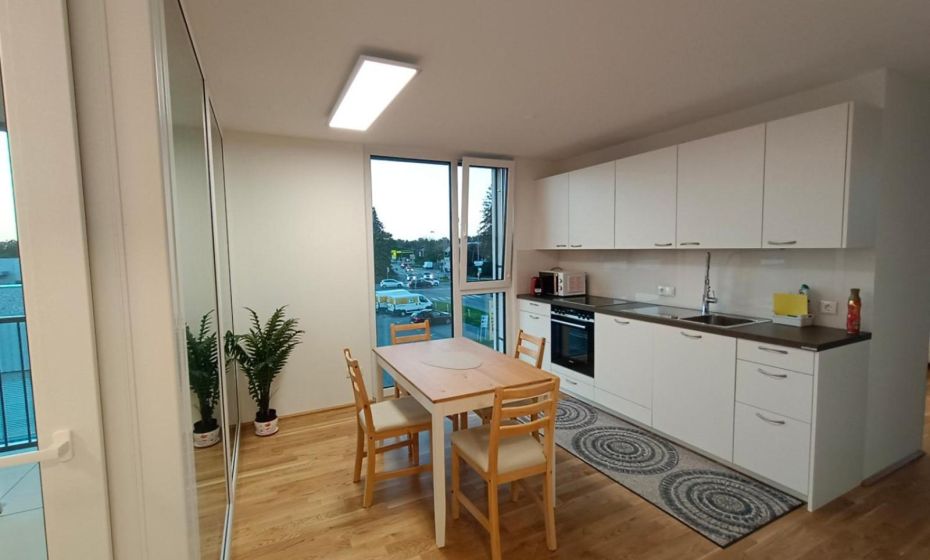 Neu erstellte Wohnung mit Balkon in Hard