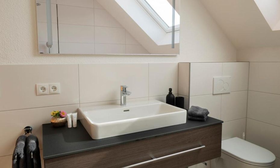 Haus4Zimmer - Luxus mit Blick Ã¼ber den Bodensee - mit Garage