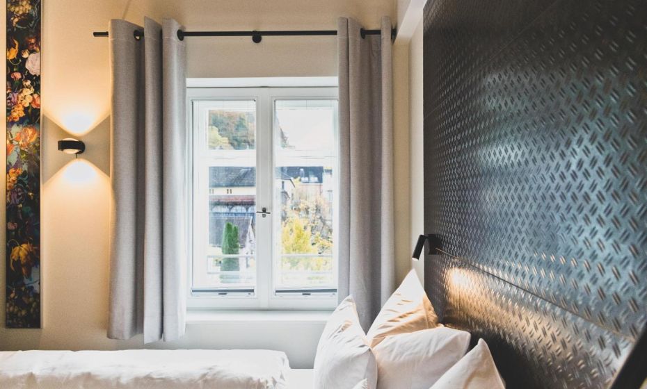 HOTEL BLAUE ROSE -digital check in- HOTEL BLAUE ROSE -digital check in-