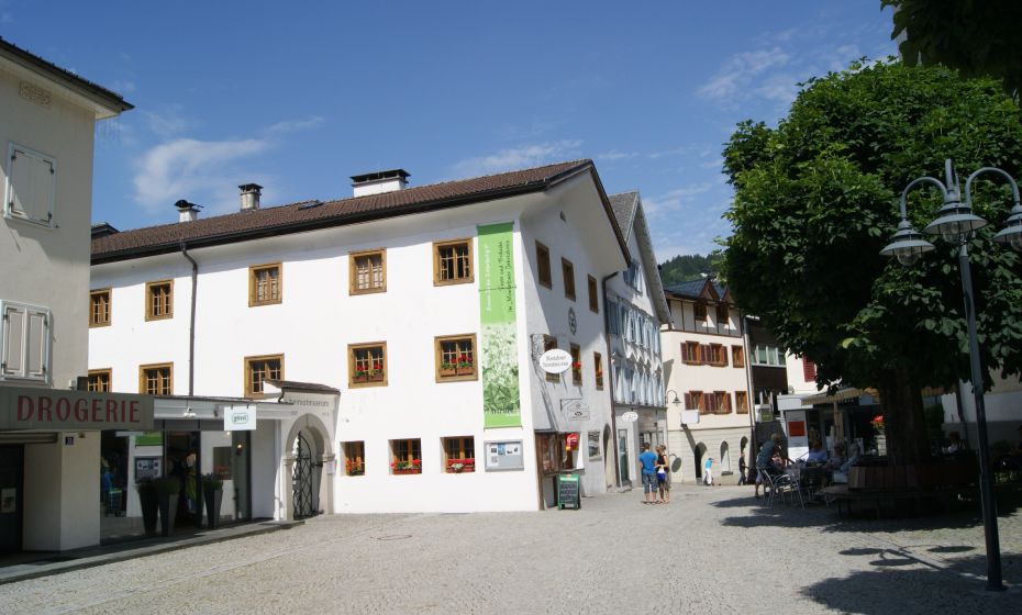 Montafoner Heimatmuseum am Kirchplatz in Schruns Montafoner Heimatmuseum am Kirchplatz in Schruns