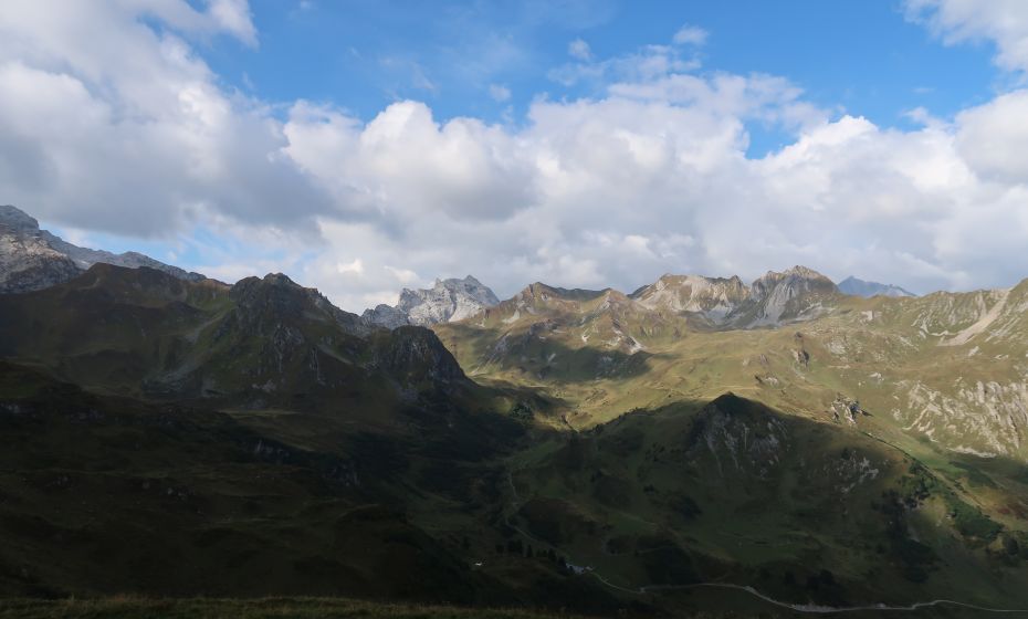 __NO_NAME__ __NO_NAME__