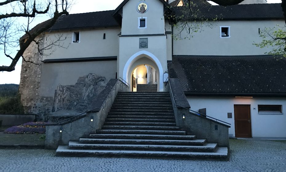 Kriegerdenkmal bei der Pfarrkirche Unsere Liebe Frau Mariä Heimsuchung, Basilika Rankweil Kriegerdenkmal bei der Pfarrkirche Unsere Liebe Frau Mariä Heimsuchung, Basilika Rankweil